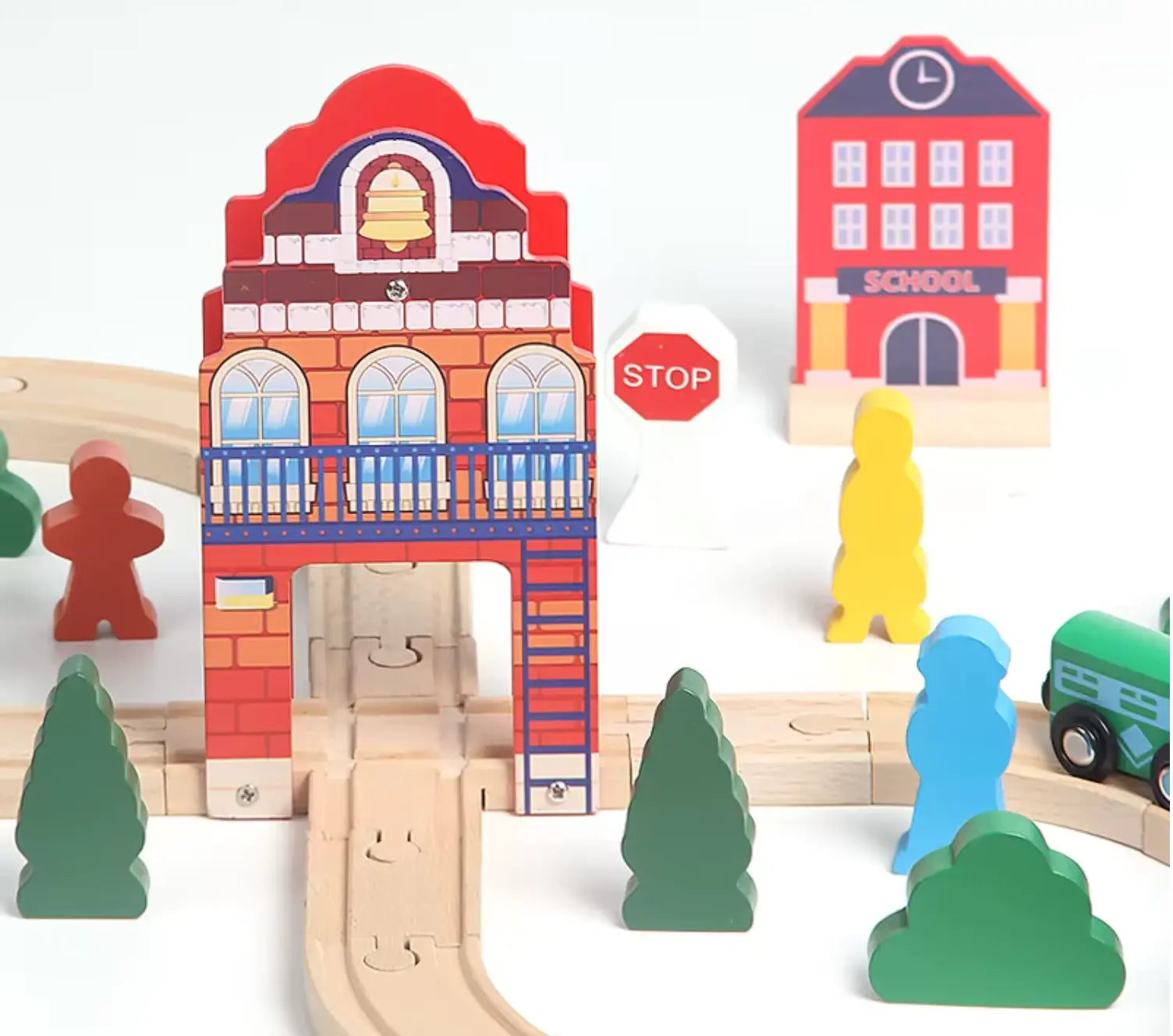 Montessori Wooden Circular Train Track Set - Little Aron